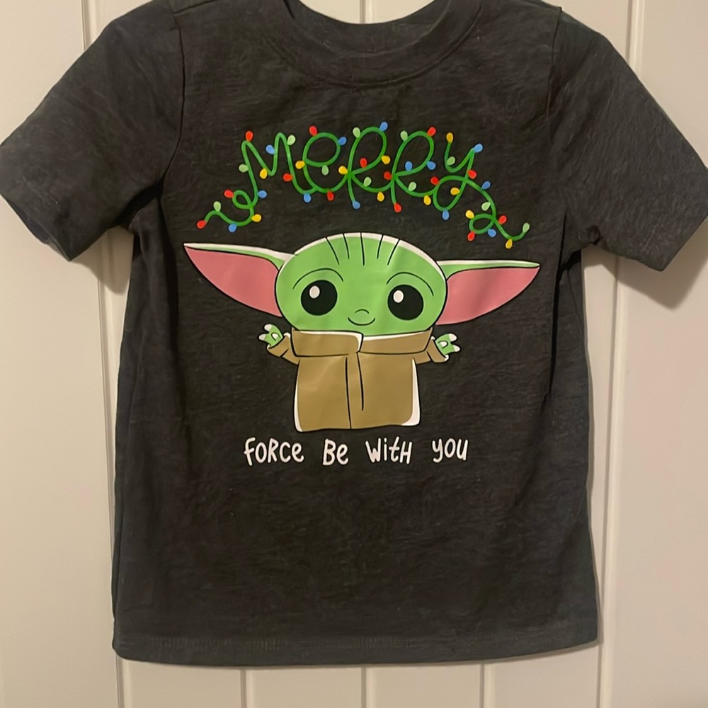 Christmas baby Yoda T-shirt, Old Navy EUC